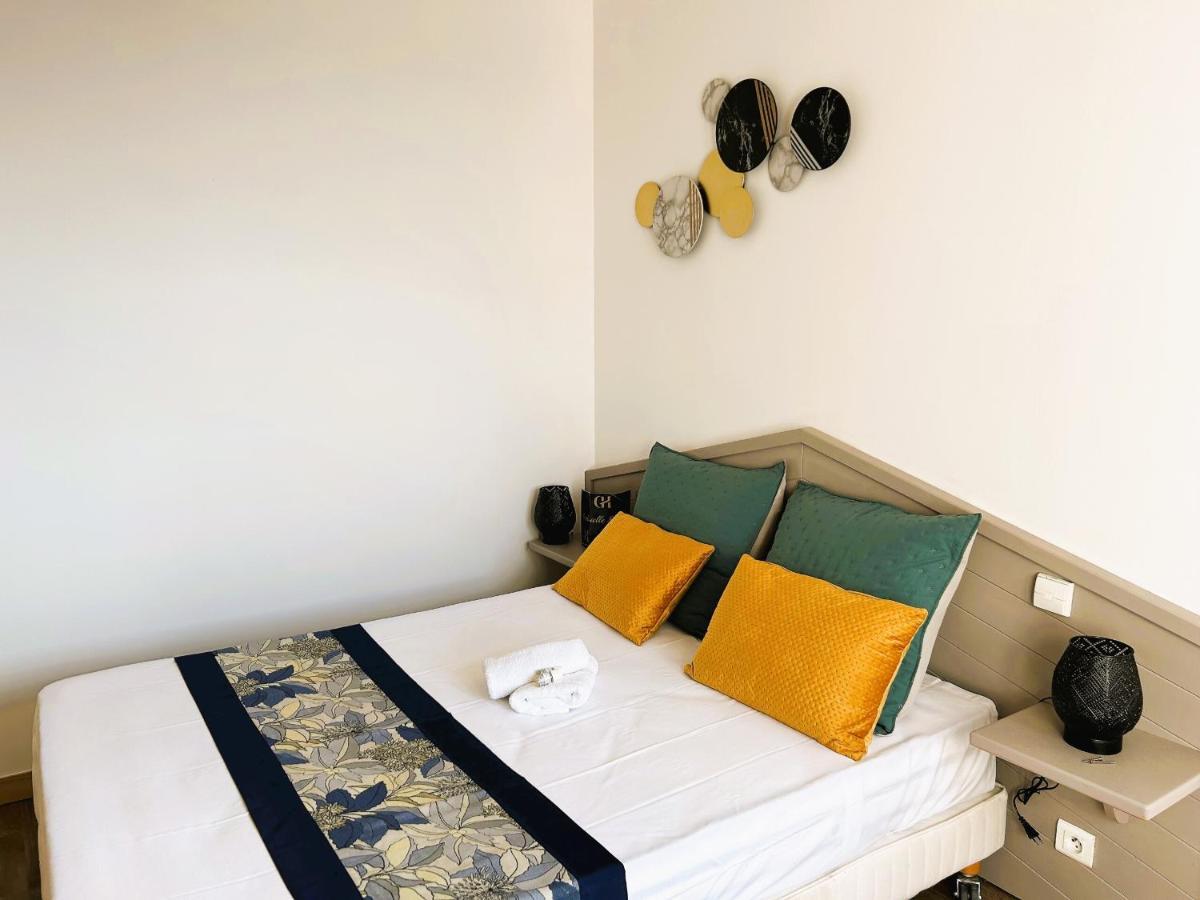 Gabrielle Hotel Aiguines Zimmer foto